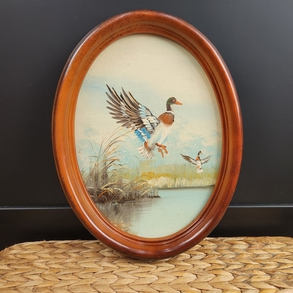 Vintage Hand Painted Ducks in Flight  Oval Framed - Picture 1 of 11